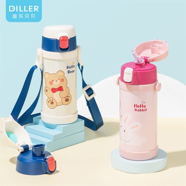Diller Kids branded insulated bottle collection